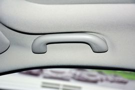 2015款现代全新胜达2.4L自动两驱智能型