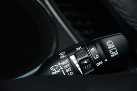 2015款现代全新胜达2.4L自动两驱智能型