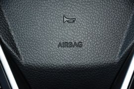 2015款现代全新胜达2.4L自动两驱智能型