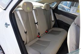 2015款别克英朗18T双离合精英型