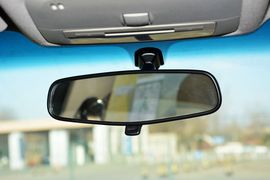 2015款别克英朗18T双离合精英型