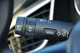 2015款别克英朗18T双离合精英型