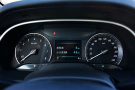 2015款别克英朗18T双离合精英型