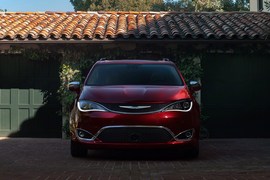   2017款克莱斯勒Pacifica