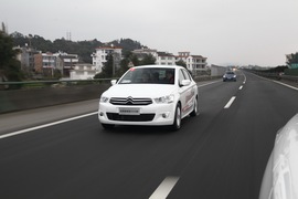 东风雪铁龙2016款全新爱丽舍试驾