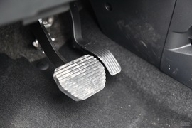 东风雪铁龙2016款全新爱丽舍试驾