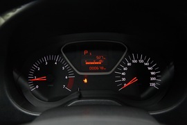 东风雪铁龙2016款全新爱丽舍试驾