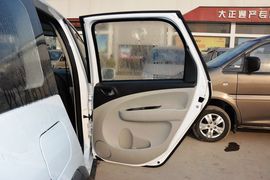 2016款东风风行景逸X3