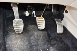 2016款东风风行景逸X3