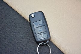 2016款东风风行景逸X3