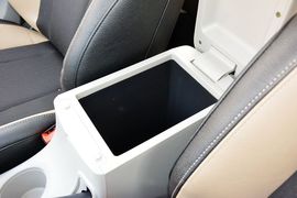 2016款东风风行景逸X3