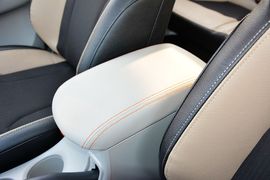 2016款东风风行景逸X3