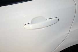 2015款福特福克斯两厢1.6L自动舒适型