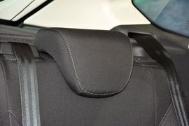 2015款福特福克斯两厢1.6L自动舒适型