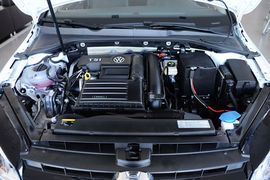 2016款大众高尔夫1.4TSI自动舒适型