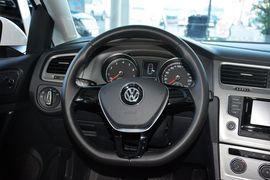 2016款大众高尔夫1.4TSI自动舒适型