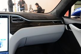 2015款特斯拉MODEL