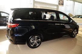 2016款本田奥德赛2.4L至尊版