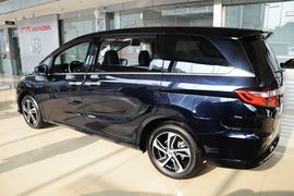 2016款本田奥德赛2.4L至尊版