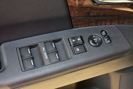 2016款本田奥德赛2.4L至尊版