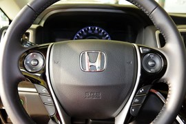 2016款本田奥德赛2.4L至尊版