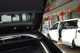 2016款本田歌诗图2.4L豪华版