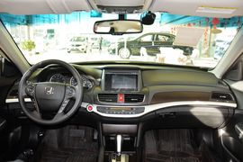 2016款本田歌诗图2.4L豪华版