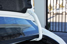 2016款丰田雷凌双擎1.8H