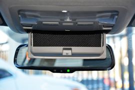 2016款丰田雷凌双擎1.8H