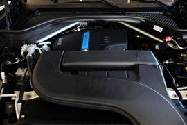 2016款宝马X5混动