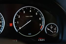 2016款宝马X5混动