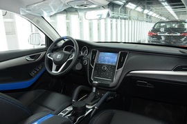 2016款众泰SR7六款内饰风格实拍
