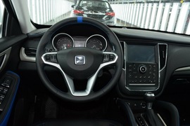2016款众泰SR7六款内饰风格实拍