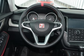 2016款众泰SR7六款内饰风格实拍