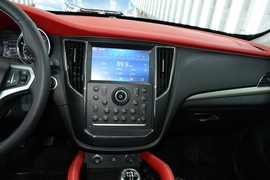 2016款众泰SR7六款内饰风格实拍