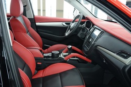 2016款众泰SR7六款内饰风格实拍