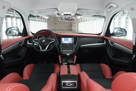 2016款众泰SR7六款内饰风格实拍