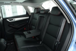 2016款众泰SR7六款内饰风格实拍