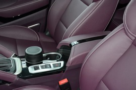 2016款众泰SR7六款内饰风格实拍