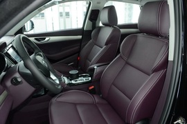 2016款众泰SR7六款内饰风格实拍