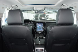 2016款众泰SR7六款内饰风格实拍