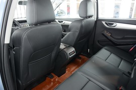 2016款众泰SR7六款内饰风格实拍