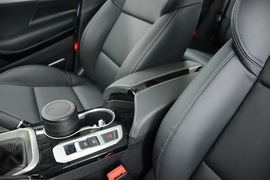 2016款众泰SR7六款内饰风格实拍