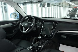 2016款众泰SR7六款内饰风格实拍