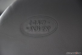 2010款路虎卫士火版到店实拍
