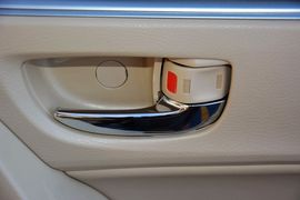 2014款丰田卡罗拉1.8L