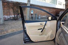 2014款丰田卡罗拉1.8L