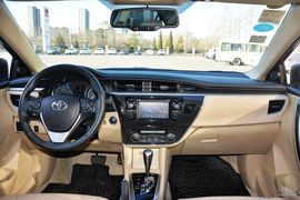 2014款丰田卡罗拉1.8L