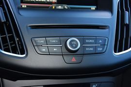 2015款福特福克斯ST