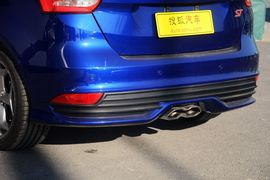 2015款福特福克斯ST